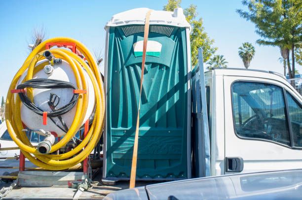 Portable Toilet Options We Offer in Collinsburg, PA